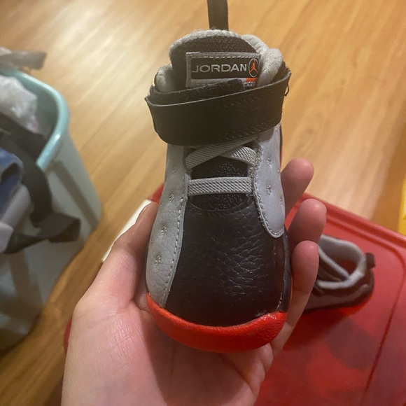 Toddler sneakers good condition - Picture 6 of 11